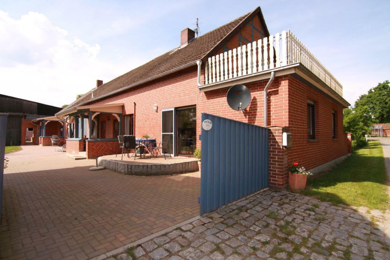 Ferienwohnung Am Storchennest Schnackenburg ภายนอก รูปภาพ